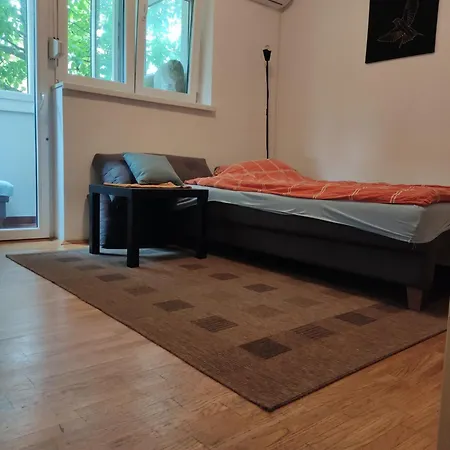 Apartament Quiet Center Oasis - In The Shade Of Walnut