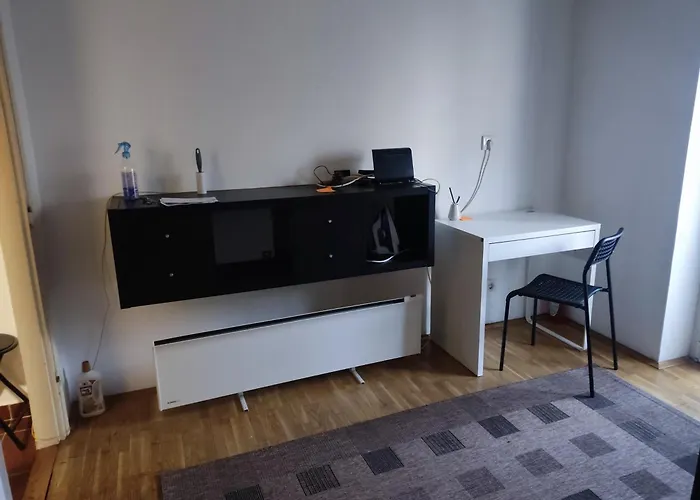 Quiet Center Oasis - In The Shade Of Walnut Apartamento Belgrado